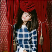 Lucy Schwartz - List pictures