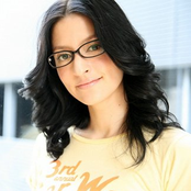 Angela Aki - List pictures