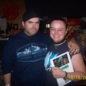 Mc Chris - List pictures