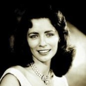 June Carter Cash - List pictures