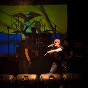 Angeles Del Infierno - List pictures