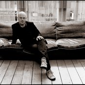 Phil Selway - List pictures