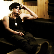 Max Jason Mai - List pictures