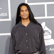 Anand Bhatt - List pictures