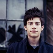 Benton Paul - List pictures