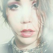 Julia Vero - List pictures