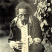 Augustus Pablo - List pictures