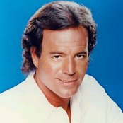 Julio Iglesias - List pictures