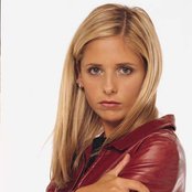 Sarah Michelle Gellar - List pictures