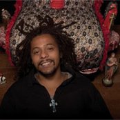 Black Alien - List pictures