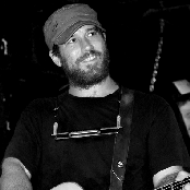 Chuck Ragan - List pictures