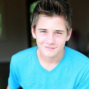 Luke Benward - List pictures