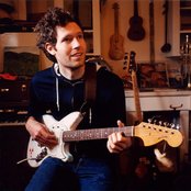 Chad Vangaalen - List pictures