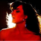 Louise Burns - List pictures