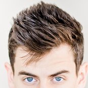 Mike Tompkins - List pictures