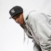 K. Sparks - List pictures