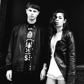 Alunageorge - List pictures