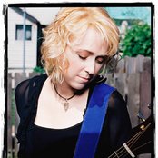 Carolyn Arends - List pictures