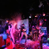 Eleventh He Reaches London - List pictures