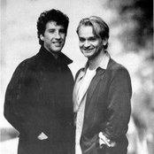 Wang Chung - List pictures