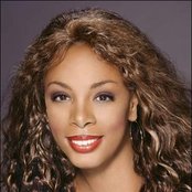 Summer Donna - List pictures