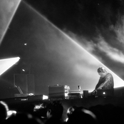 Lapalux - List pictures