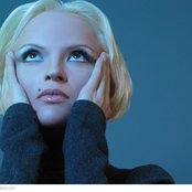 Space Girl - List pictures