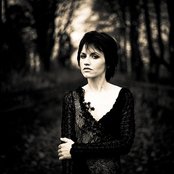 Dolores O'riordan - List pictures