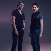 Second Alibi - List pictures