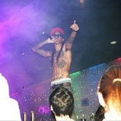 J-lie - List pictures