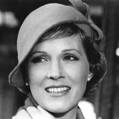 Julie Andrews - List pictures