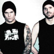 Bombshell Rocks - List pictures