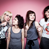 The Coathangers - List pictures