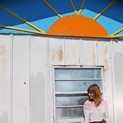 Chelsea Lankes - List pictures