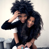 Ibeyi - List pictures