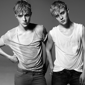 Jedward - List pictures