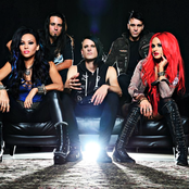 Butcher Babies - List pictures