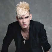 Colton Dixon - List pictures