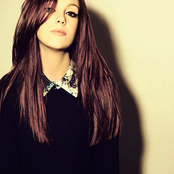 Laura Welsh - List pictures