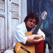 Yamandu Costa - List pictures