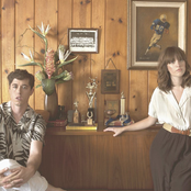 Kisses - List pictures