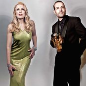 Lian Ross - List pictures