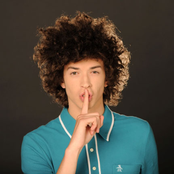 Julian Perretta - List pictures