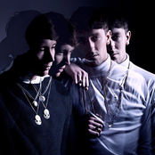 Lovelife - List pictures