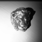 Evian Christ - List pictures