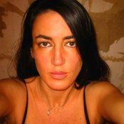 Kinnie Starr - List pictures