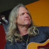 Sam Baker - List pictures