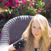 Anna Graceman - List pictures