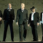 City - List pictures