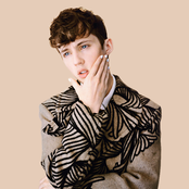 Troye Sivan - List pictures